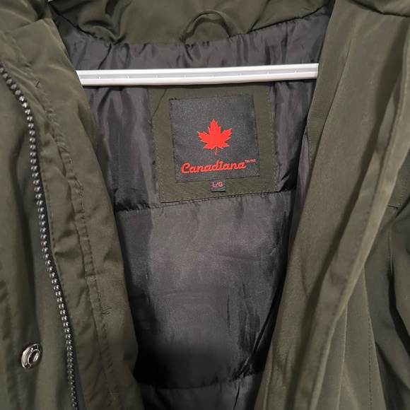 Canadiana | Women’s Size Large Dark Green Parka With Hood - Picture 2 of 9